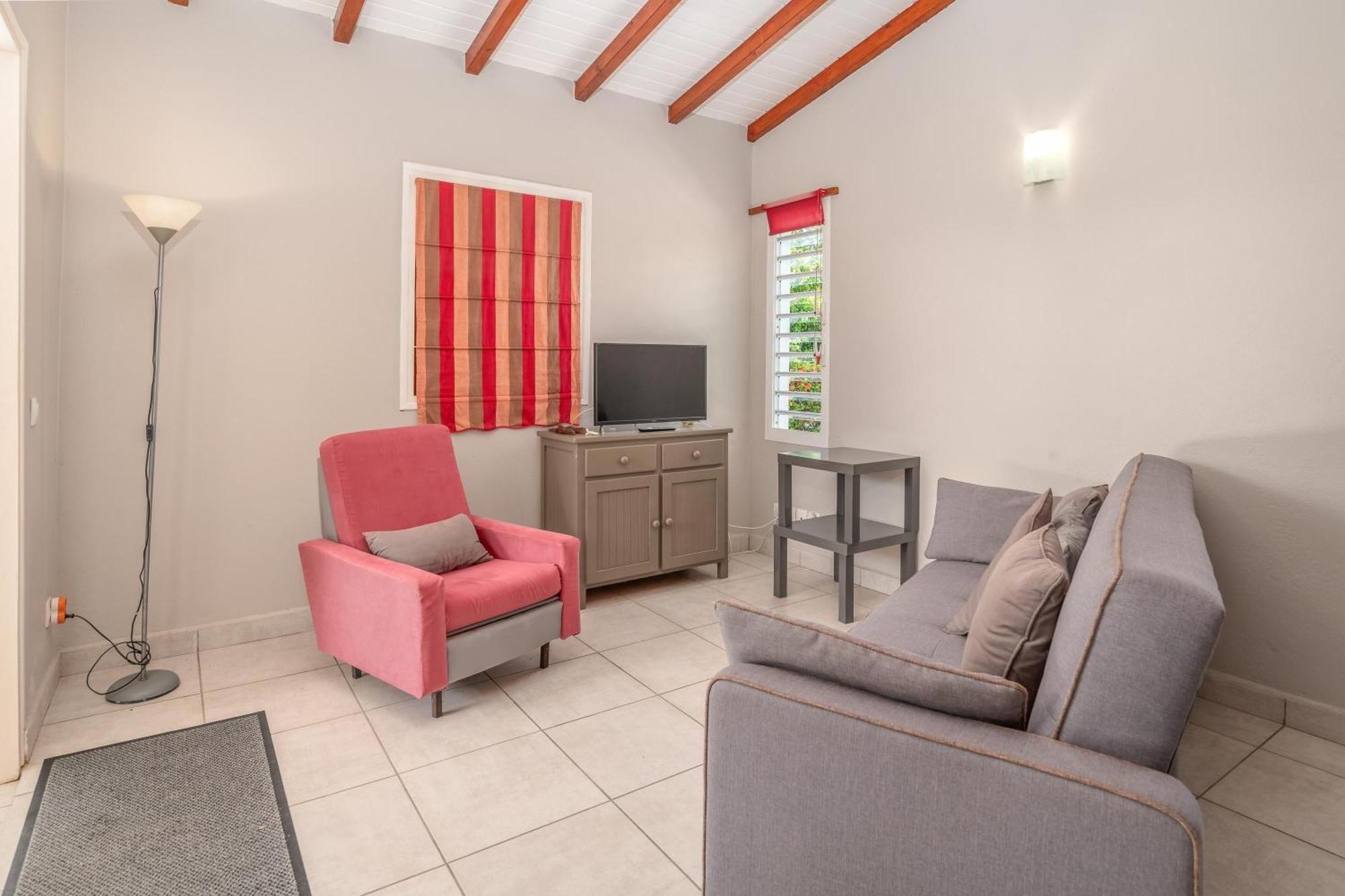 Holiday home Muscade - Maison Avec Piscine Partagee Saint-Francois (Grande-Terre)