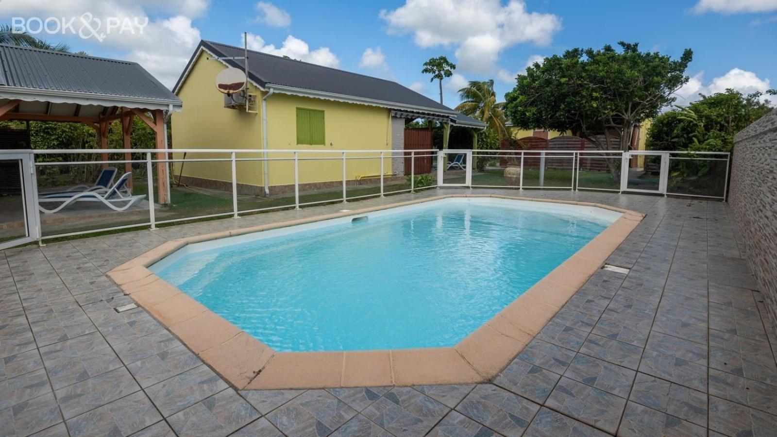 Muscade - Maison Avec Piscine Partagee Holiday home